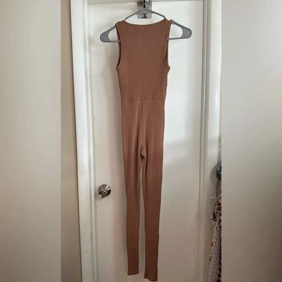 NWOT Naked Wardrobe Snatched Jumpsuit Brown Small - Picture 3 of 5